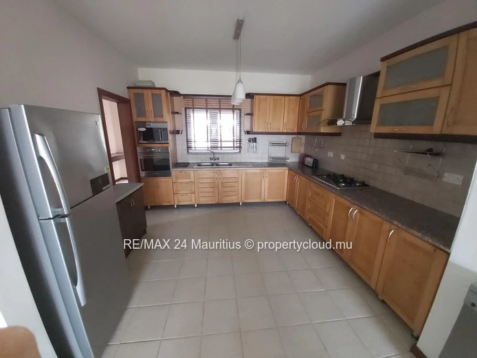 House To Rent in Pereybere, Pereybere