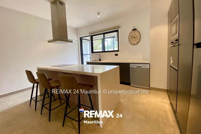Beautiful Apartment with Plunge Pool and Garden in Tamarin
