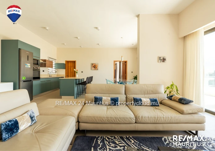Exceptional Penthouse with Breathtaking Views, next to CyberCity
