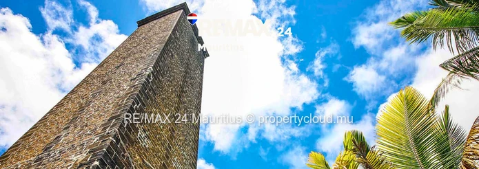 Modern 2-bedroom apartments (97–133 m²) ideally located above La Croisette Mall,