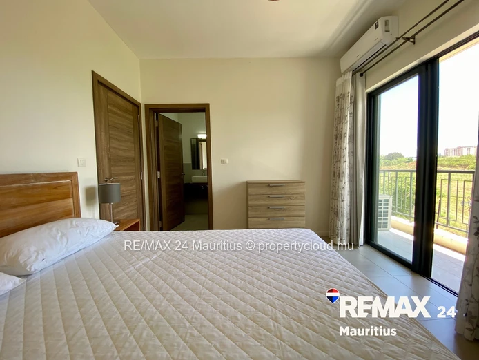 Exclusive Top-Floor Apartment in Prime Residence