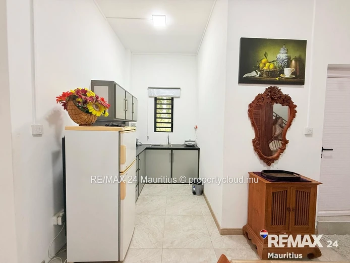 Spacious studio in close proximity to Flic en Flac beach