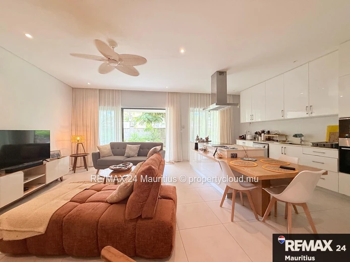 Élégant appartement de 131 m² avec terrasse privée à deux pas de la plage – Pointe-aux-Cannonniers