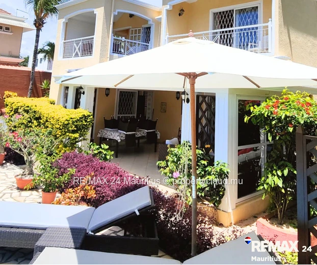 Fully furnished and secured house in an exceptionally welcoming healthy environment.