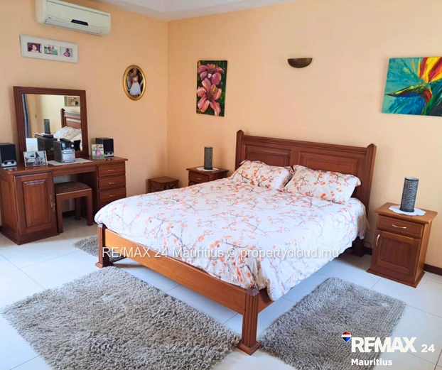 Fully furnished and secured house in an exceptionally welcoming healthy environment.