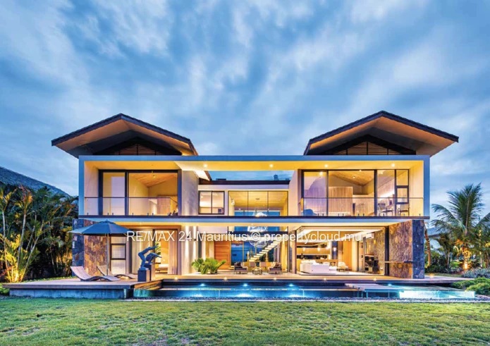 High-End Luxury Villa In Mauritius' Only Residential Marina
