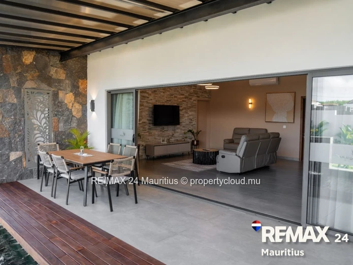 Semi-furnished Brand new Villa in a calm and peaceful area, only 5 minutes drive to Beaches