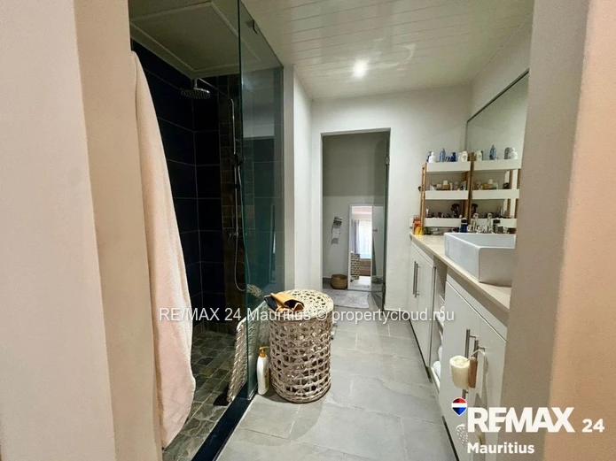 3-bedroom Penthouse with Sea View close to Grand Baie