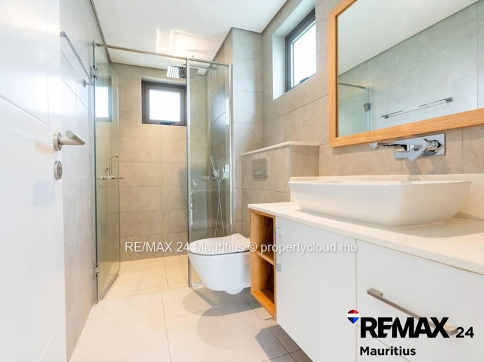 2 Bedroom Apartment At La Pointe Luxury Apartments