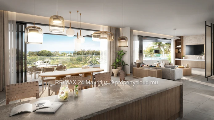 Luxury Penthouses – Walk to the Beach and Hotels