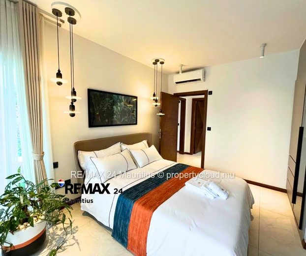 Brand new Villas only steps away to Beaches and Hotels.