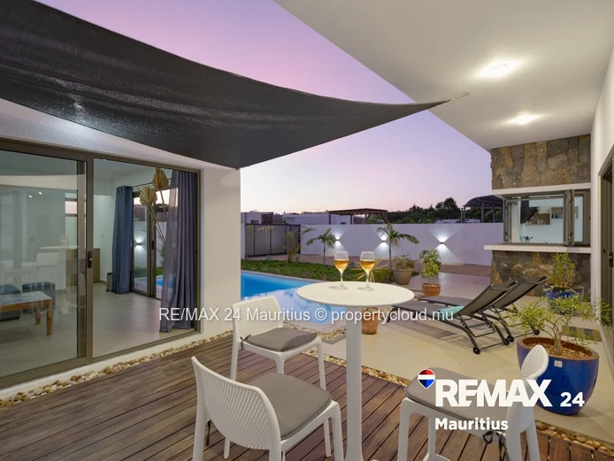 Stunning Furnished Villa with Pool House in Grand Baie