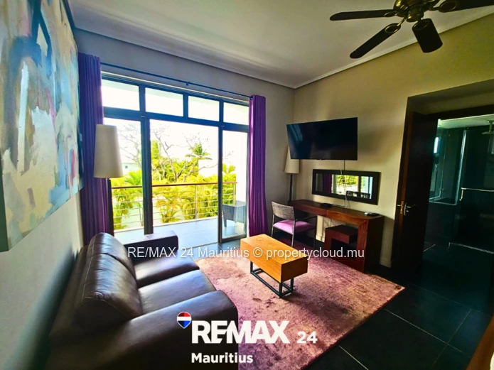 Prestigieuse villa de 300 m², 3 chambre à Pointe aux Canonniers | Piscine & Accès Plage Privé