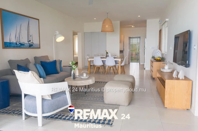 À louer – Appartement pied dans l’eau à Pointe aux Canonniers