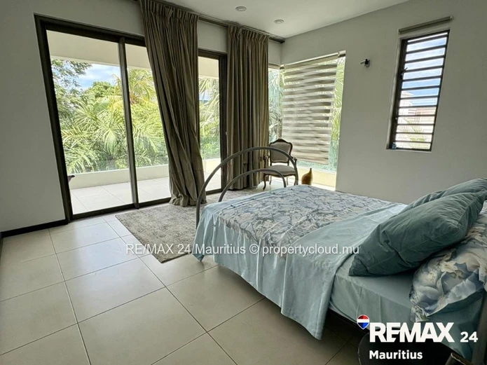 Modern & Lage Modern Home for Rent