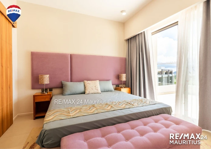 Exceptional Penthouse with Breathtaking Views, next to CyberCity
