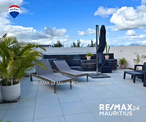 Luxurious Penthouse in the heart of Pereybere