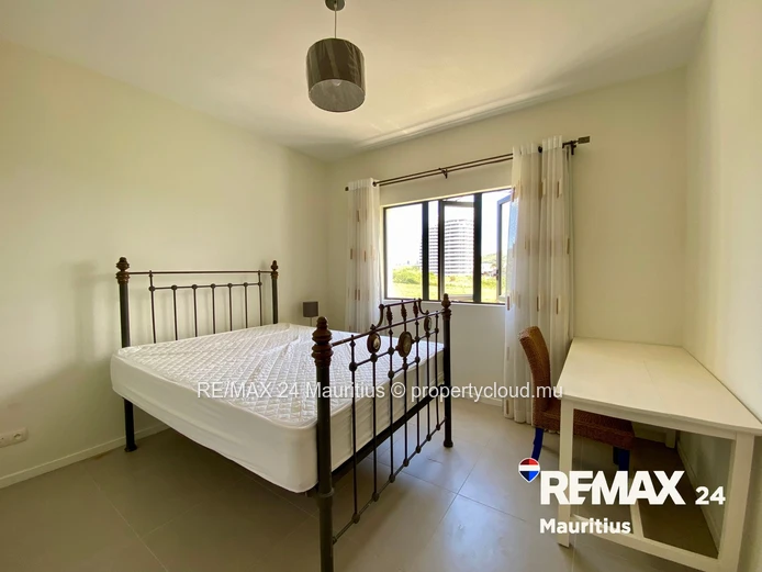 Exclusive Top-Floor Apartment in Prime Residence