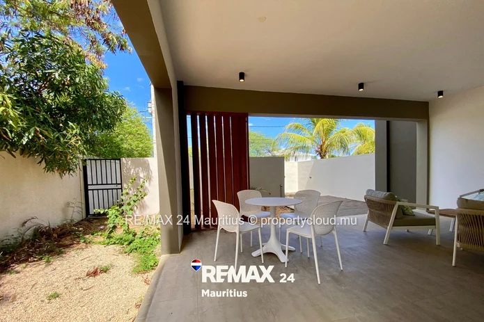 Beautiful Apartment with Plunge Pool and Garden in Tamarin